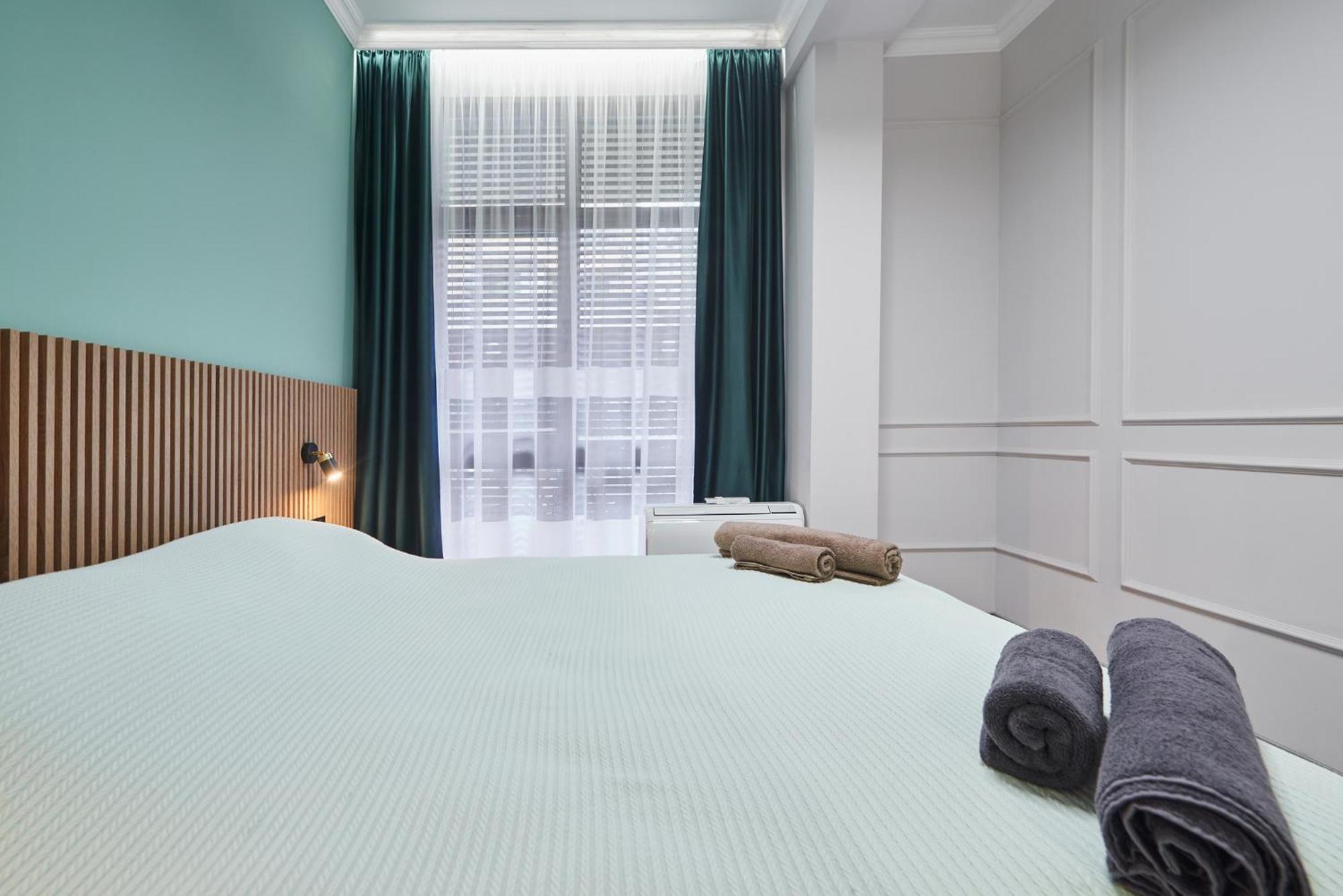 Florance Rentals Luxury Apartments In Burgas Bagian luar foto