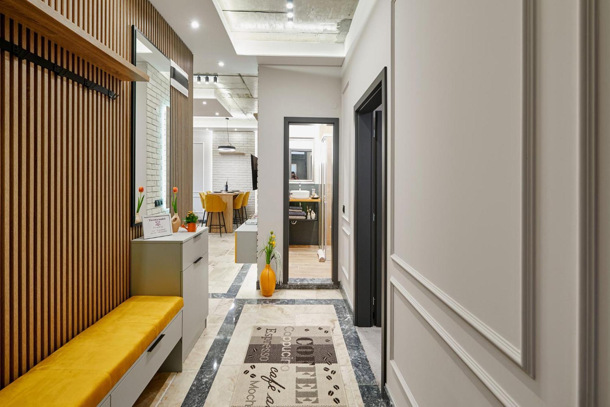 Florance Rentals Luxury Apartments In Burgas Bagian luar foto