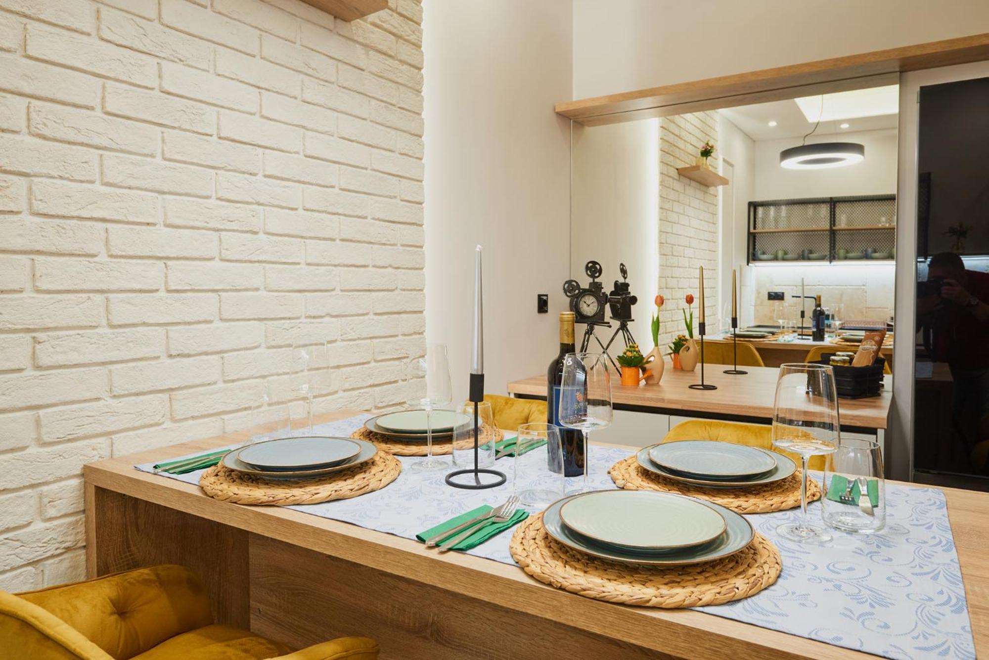 Florance Rentals Luxury Apartments In Burgas Bagian luar foto
