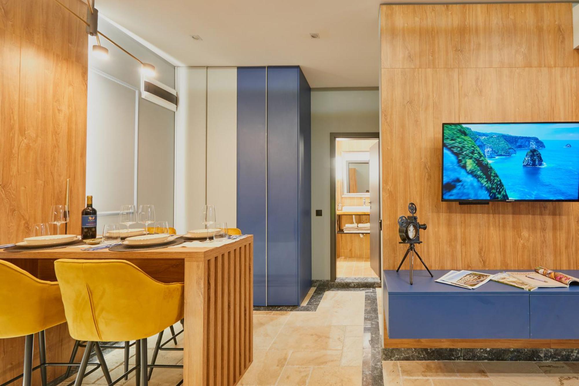 Florance Rentals Luxury Apartments In Burgas Bagian luar foto